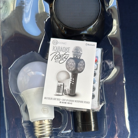 Karaoke Party Kit with Multicolor Light Bulb and Microphone - Picture 5 of 5